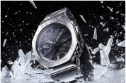 카시오, 8각형 베젤의 풀메탈 G-SHOCK 최신 모델 시계 출시
