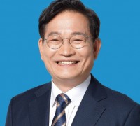 '돈봉투 의혹' 송영길 전 대표 구속…법원 "증거인멸 우려